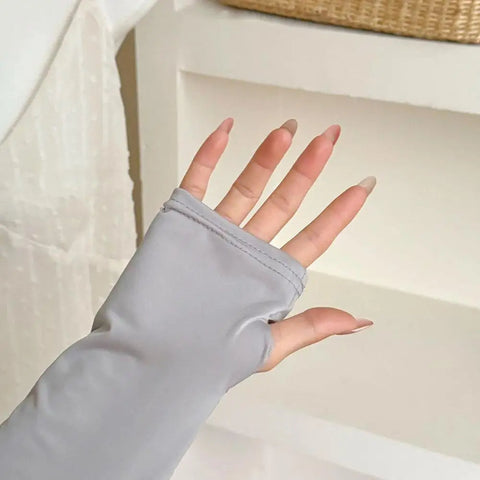 Cropped Top Inner Long Sleeves